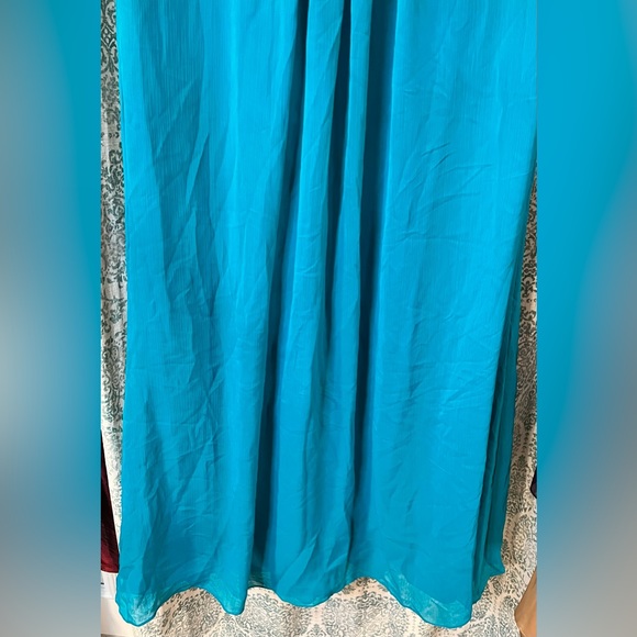 David’s Bridal Blue Side Slit Formal Prom Homecoming Wedding - Picture 9 of 9